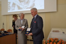 X Forum Zdrowia Kobiety – medal dla Andrzeja Grzyba, przyjaciela PWSZ w Kaliszu